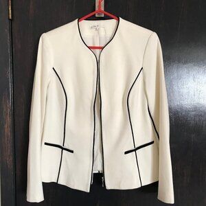 Cleo Ladies White Jacket With Black Trim Size Small NEW WITHOUT TAGS